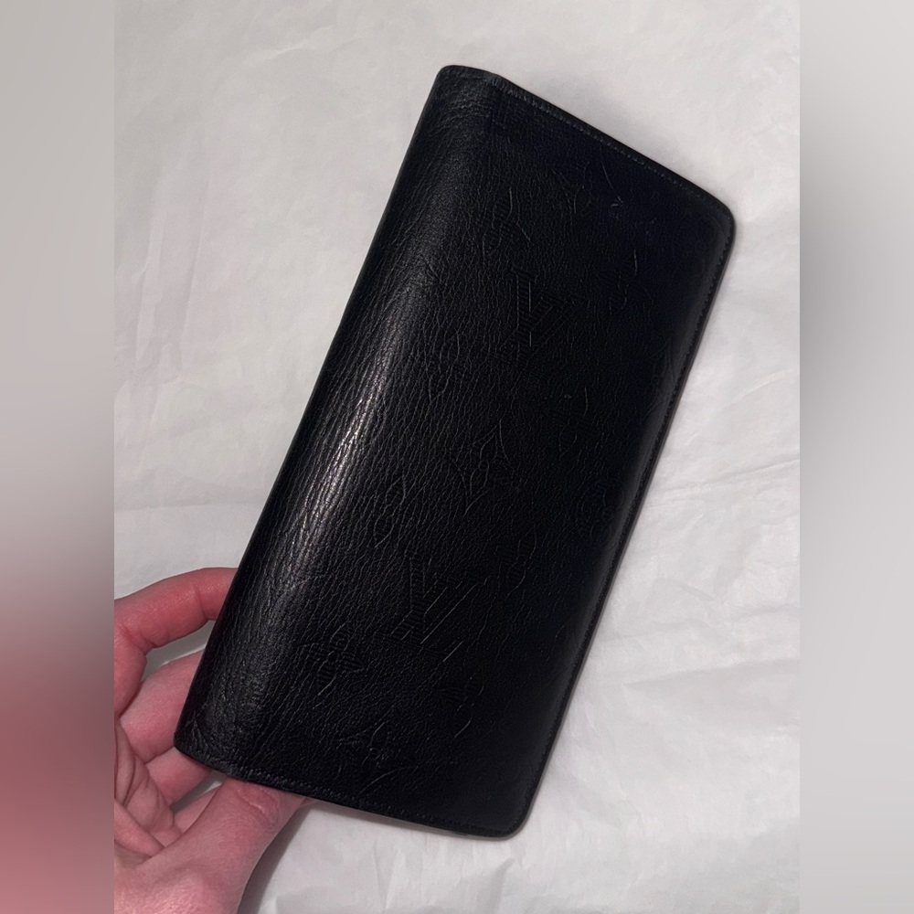 Louis Vuitton Authentic Shadow Monogram Portefeui… - image 4